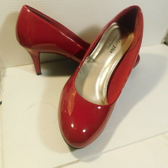 RED SHOES.